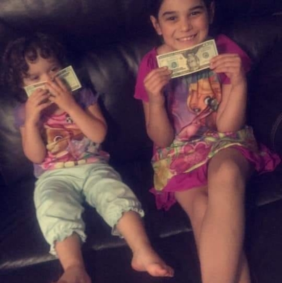 Meet your Posher, Pam - Picture 1 of 1